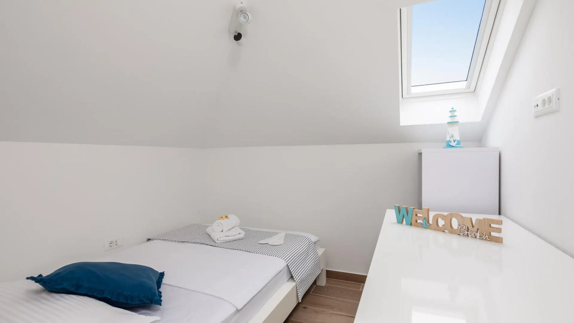 Epetium Beach Villa 스플리트