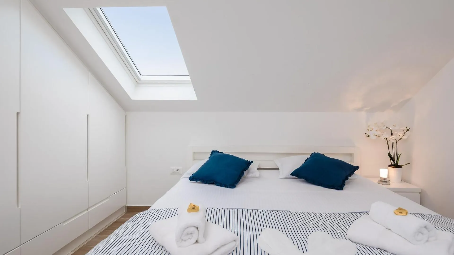 Epetium Beach Villa 스플리트