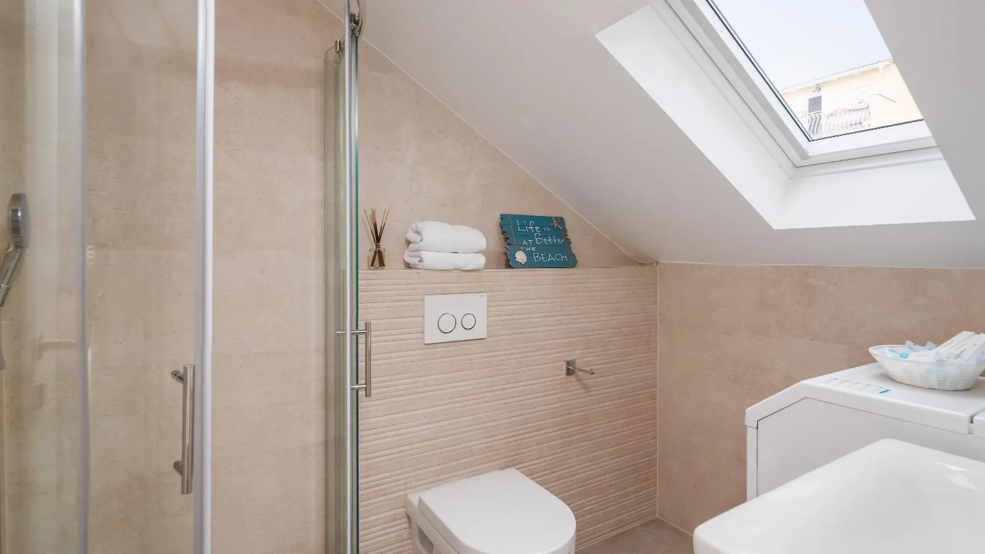 Epetium Beach Villa 스플리트
